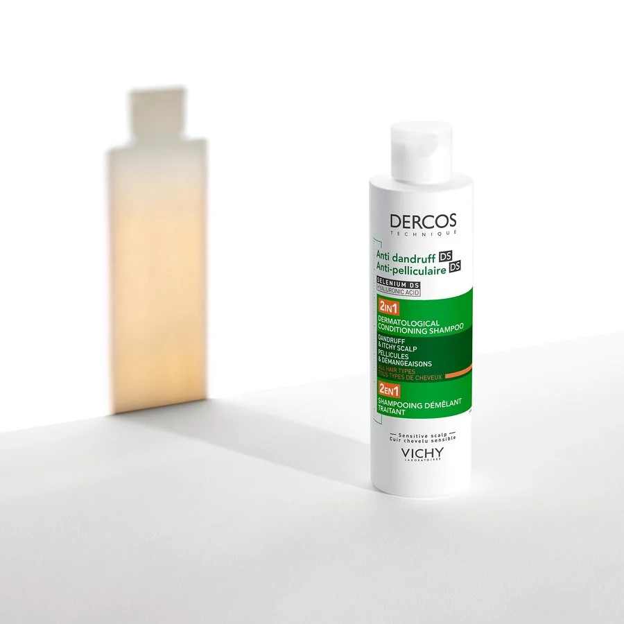 VICHY DERCOS DS 2 EN 1 SHAMPOOING ET DEMELEUR ANTI-PELLICULAIRE POUR TOUS TYPES DE CHEVEUX 200ML